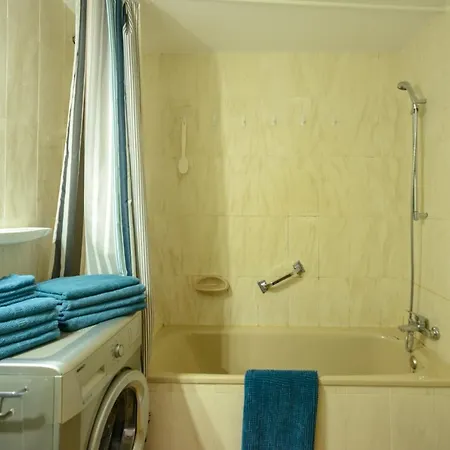 Rez De Jardin Emplacement #1 Apartment *